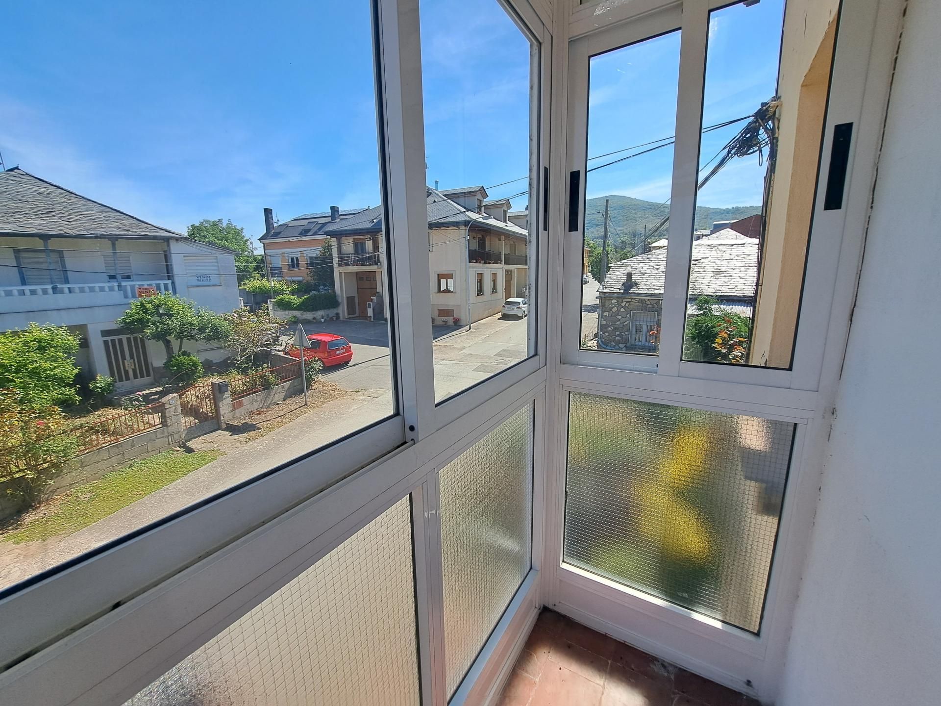 Exterior view of House or chalet for sale in Ponferrada  with Terrace