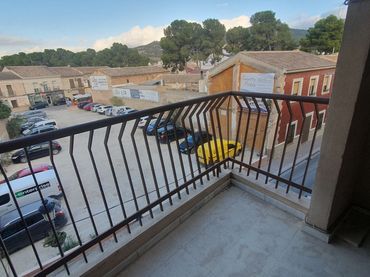 Pis amb ascensor en venda a El Pinós / Pinoso