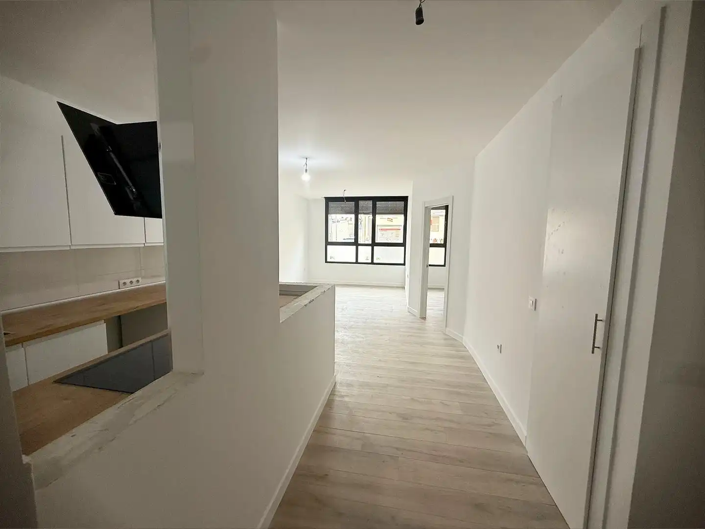 Piso en venta en Valdelaguna con Parquet