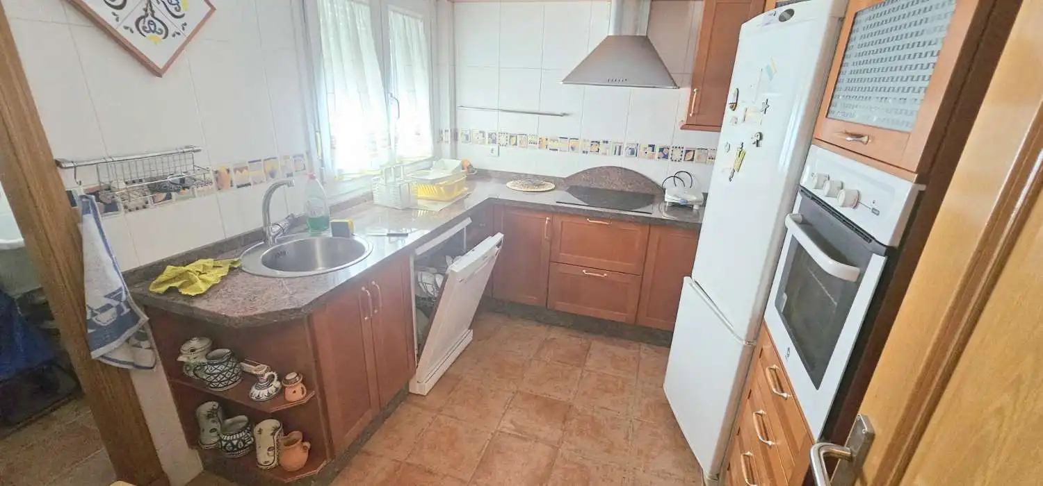 Cuina de Dúplex en venda en Vélez-Málaga amb Terrassa