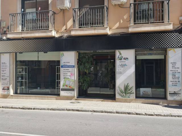 Local comercial en Alquiler en Carrer Major, 82 en El Alborgí