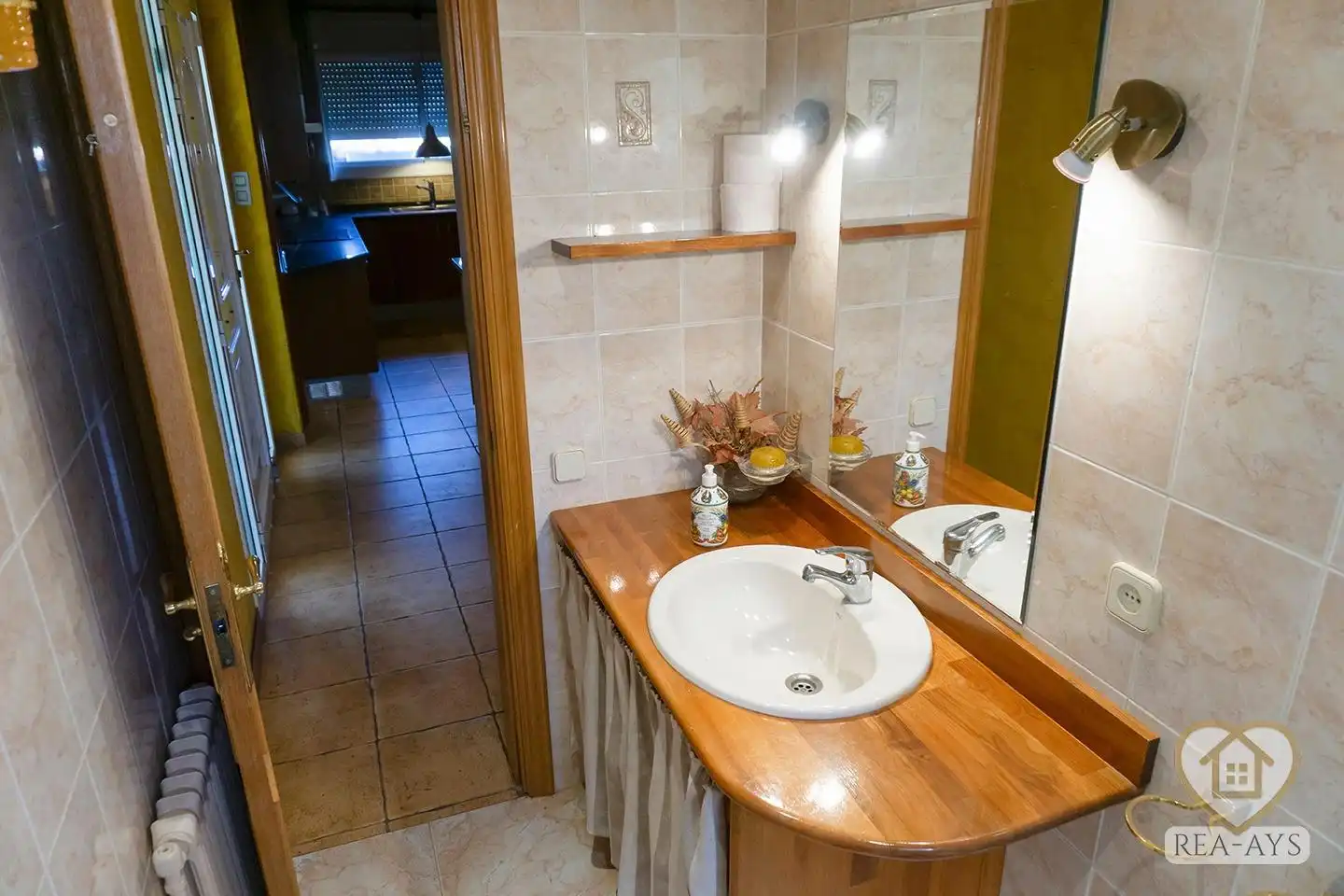 Baño de Casa o chalet en venta en Vallirana con Jardín privado, Terraza y Trastero