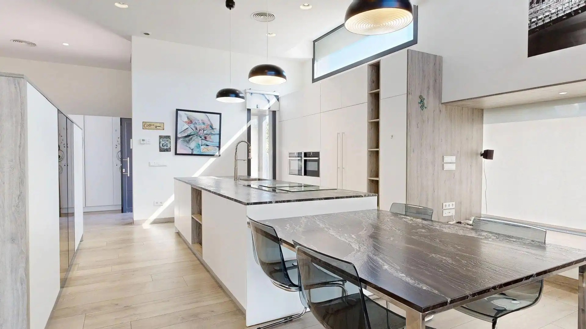 Cocina de Casa o chalet en venta en Zaragoza con Aire acondicionado, Calefacción y Jardín privado