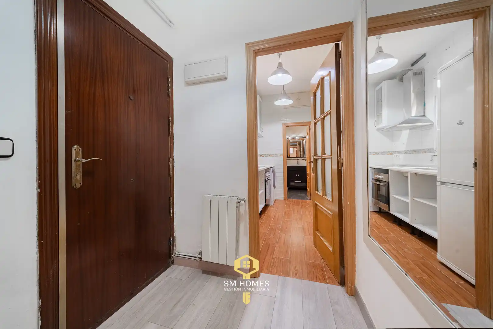 Flat for sale in Madrid  with Air Conditioner, Heating and Oven