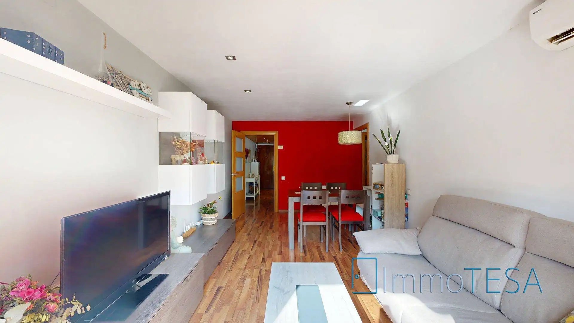Sala de estar de Piso en venta en Barberà del Vallès con Aire acondicionado, Calefacción y Parquet