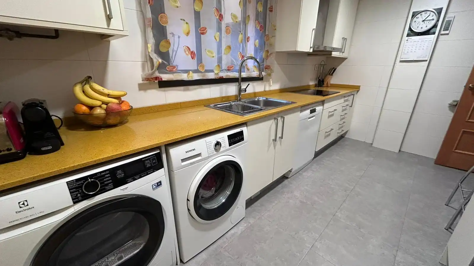 Kitchen of Ground floor for sale in Cornellà de Llobregat  with Storage room