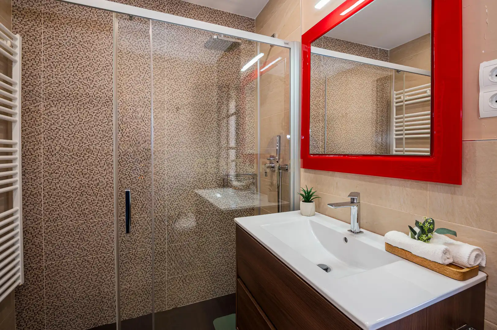 Bathroom of Houses for sale in Cunit  with Air Conditioner, Storage room and Balcony