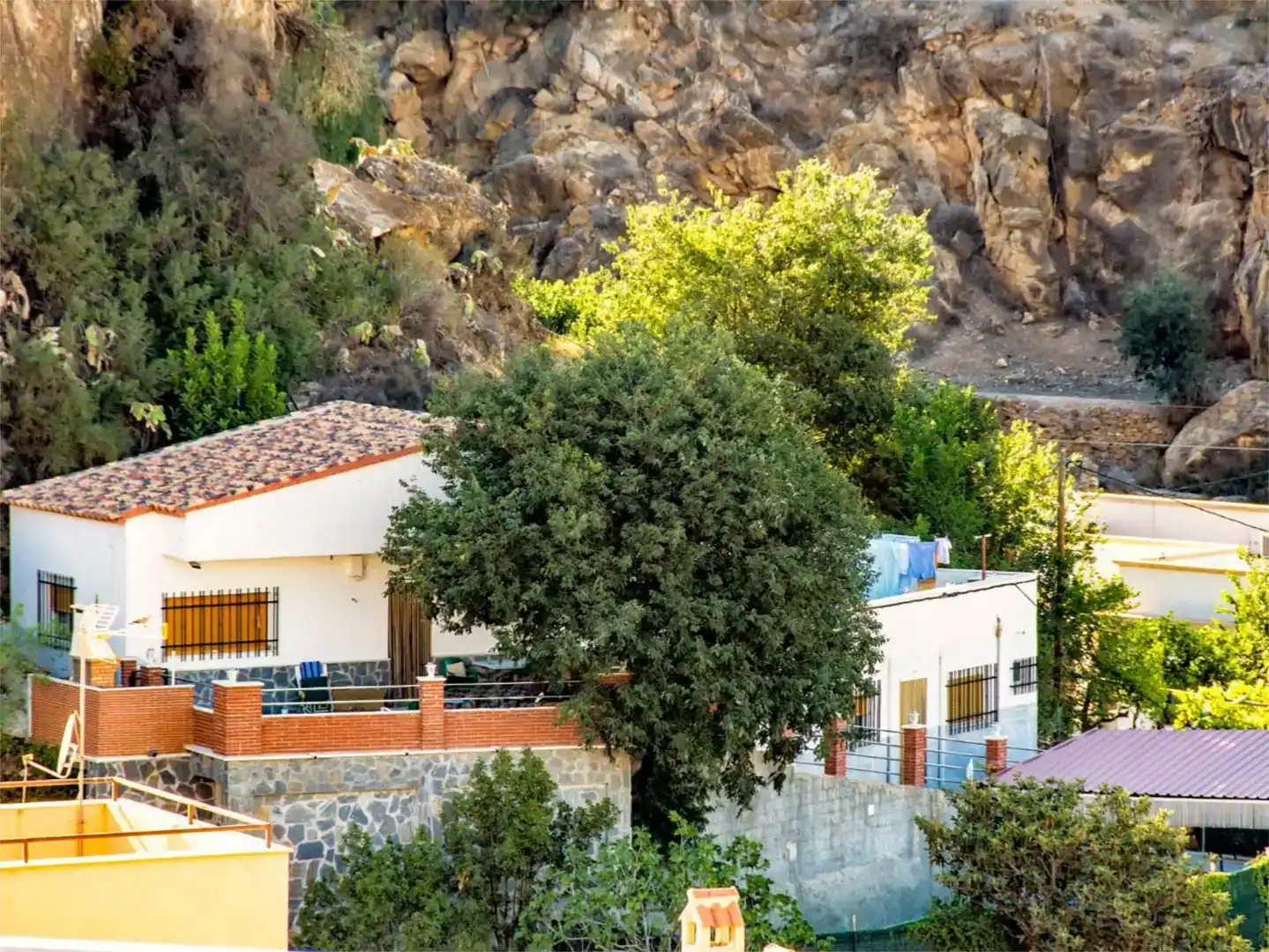 Vista exterior de Finca rústica en venda en Macael amb Aire condicionat, Piscina i Balcó
