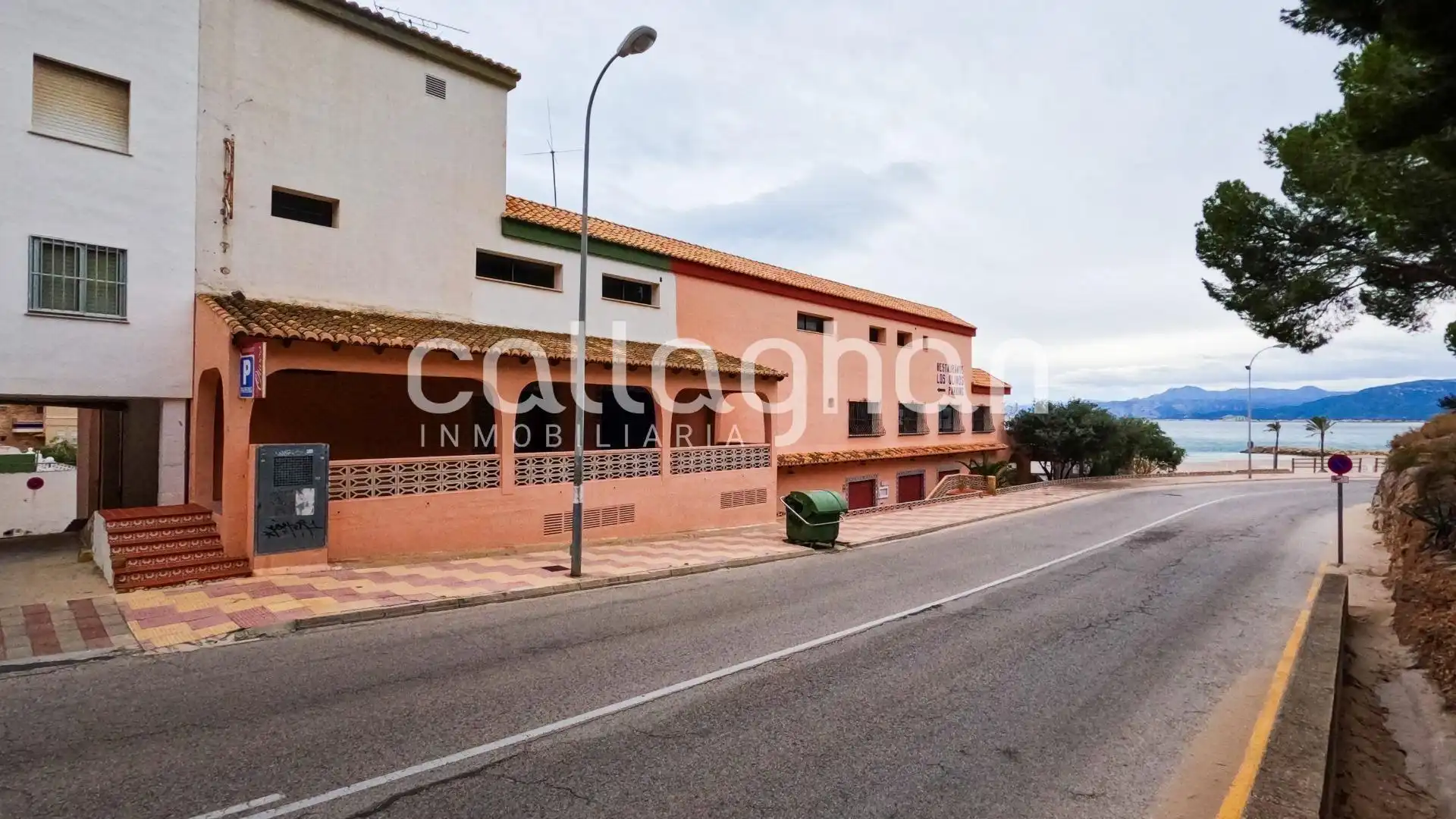 Außenansicht von Gebäude zum Verkauf in Cullera