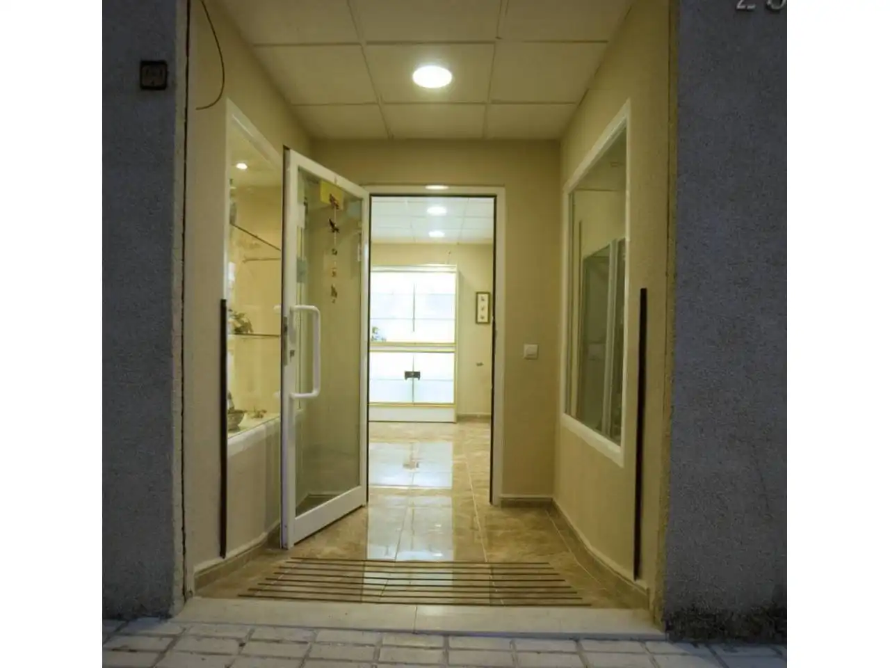 Local comercial de lloguer a El Retiro - Parque Atlántico - Ronda este, imagen 2