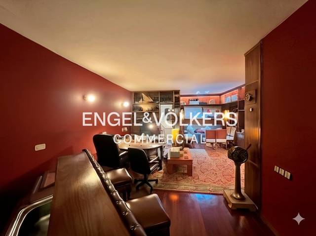 Oficina en Venta en Barri de les Corts