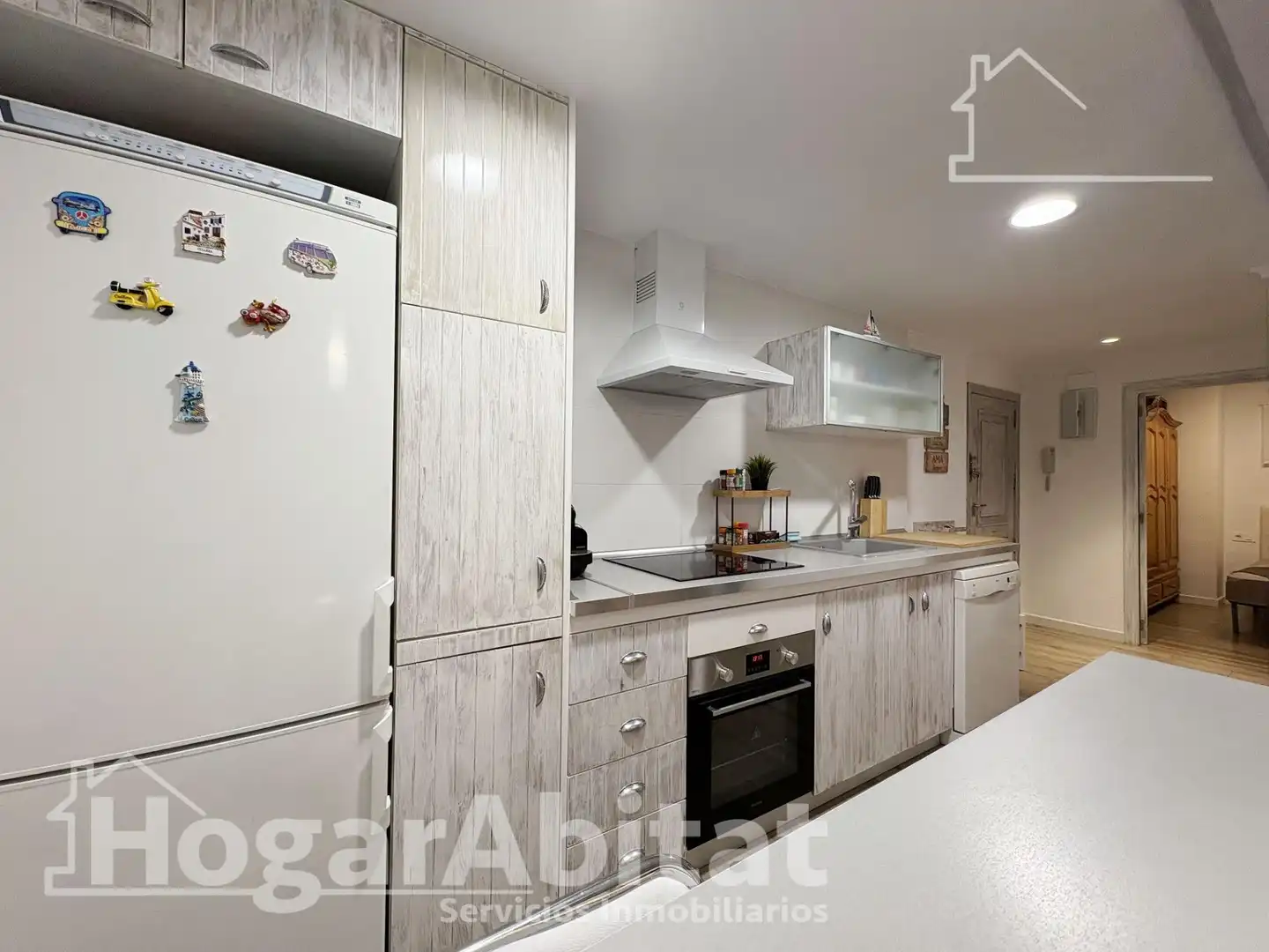 Flat with terrace for sale in Calle San Vicente Mártir, imagen 7