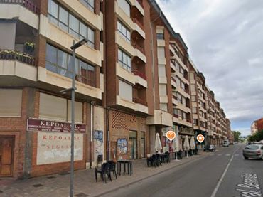 Einzelparkplatz mit Aufzug zur Miete in Calle General Benavides 7