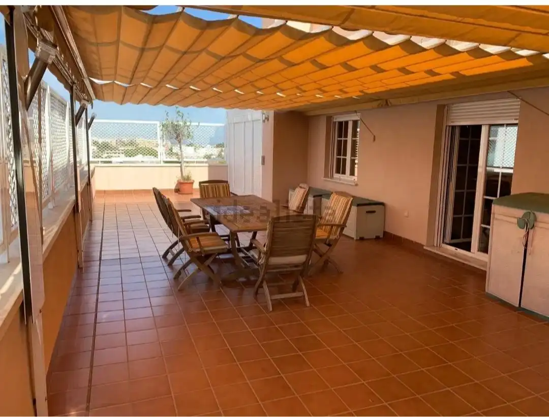 Terraza de Ático de alquiler en Almería con Aire acondicionado, Calefacción y Amueblado