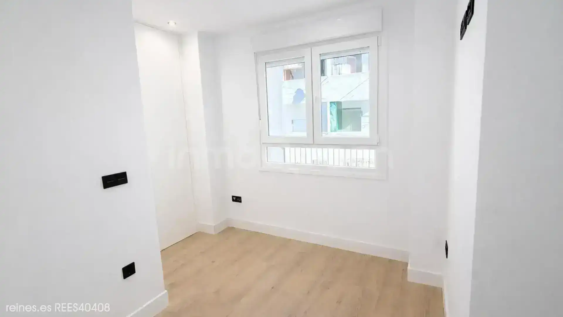 Schlafzimmer von Wohnung zum Verkauf in Zaragoza mit Heizung, Terrasse und Möbliert