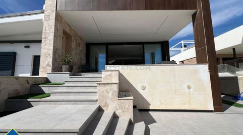 Chalet en primera línea de playa en la provincia de Alicante, Torrevieja, La Mata. 6 habitacio, imagen 2