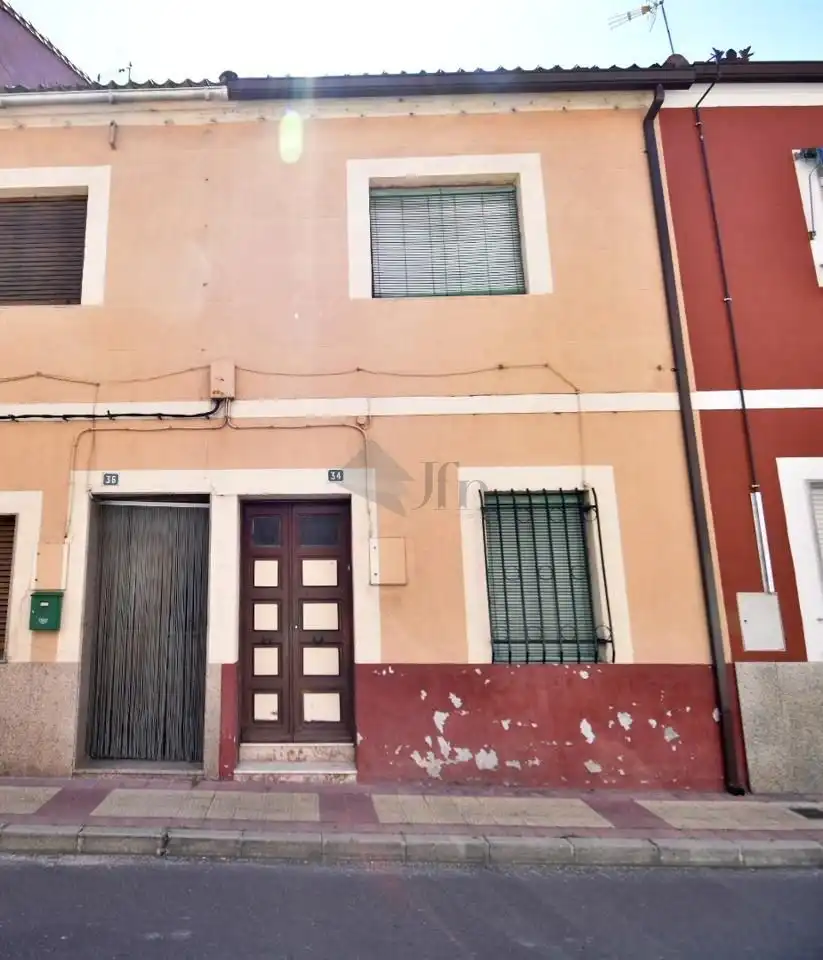 Vista exterior de Casa o chalet en venta en Íscar