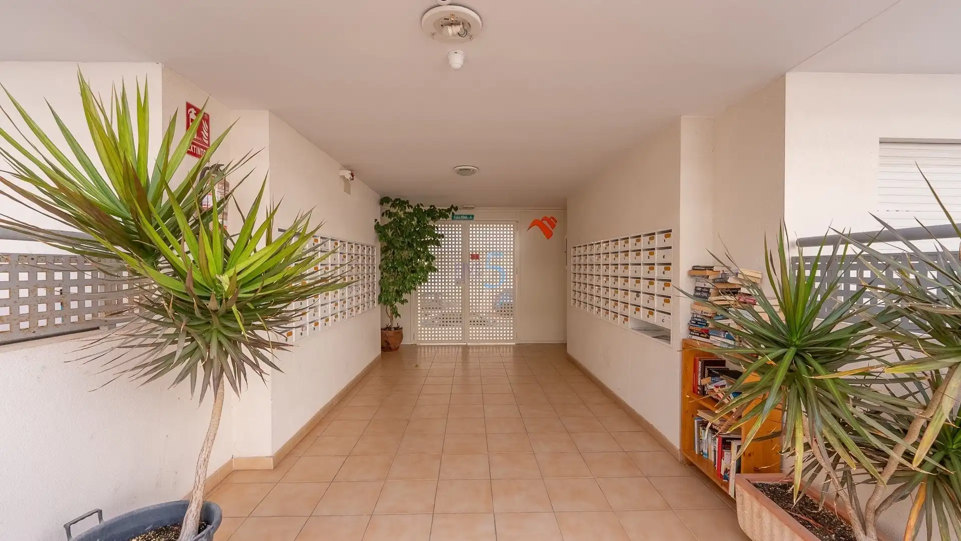 Piso en venta en Almoradí con Piscina, Amueblado y Piscina comunitaria
