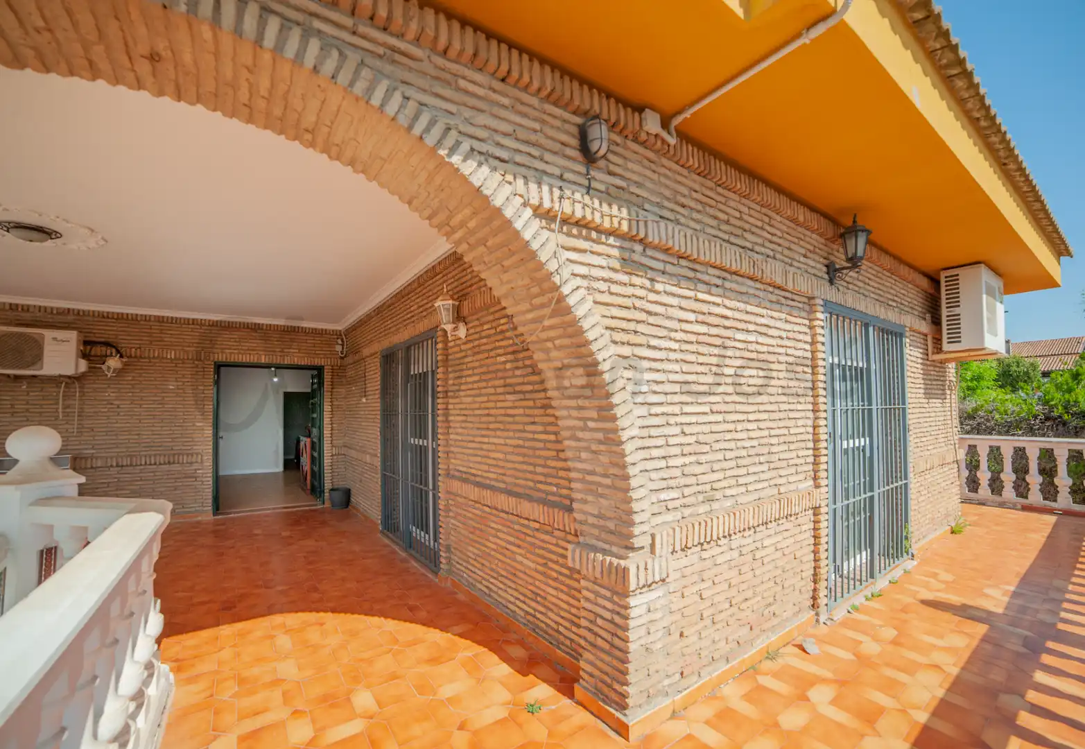 Casa o xalet en venda en La Rinconada amb Aire condicionat, Jardí privat i Piscina
