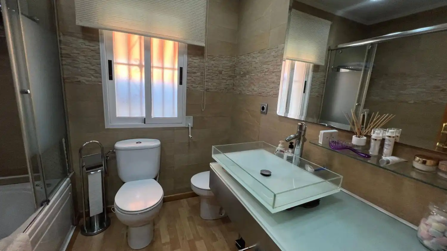 Badezimmer von Haus oder Chalet zum Verkauf in Canet d'En Berenguer mit Klimaanlage, Heizung und Privatgarten