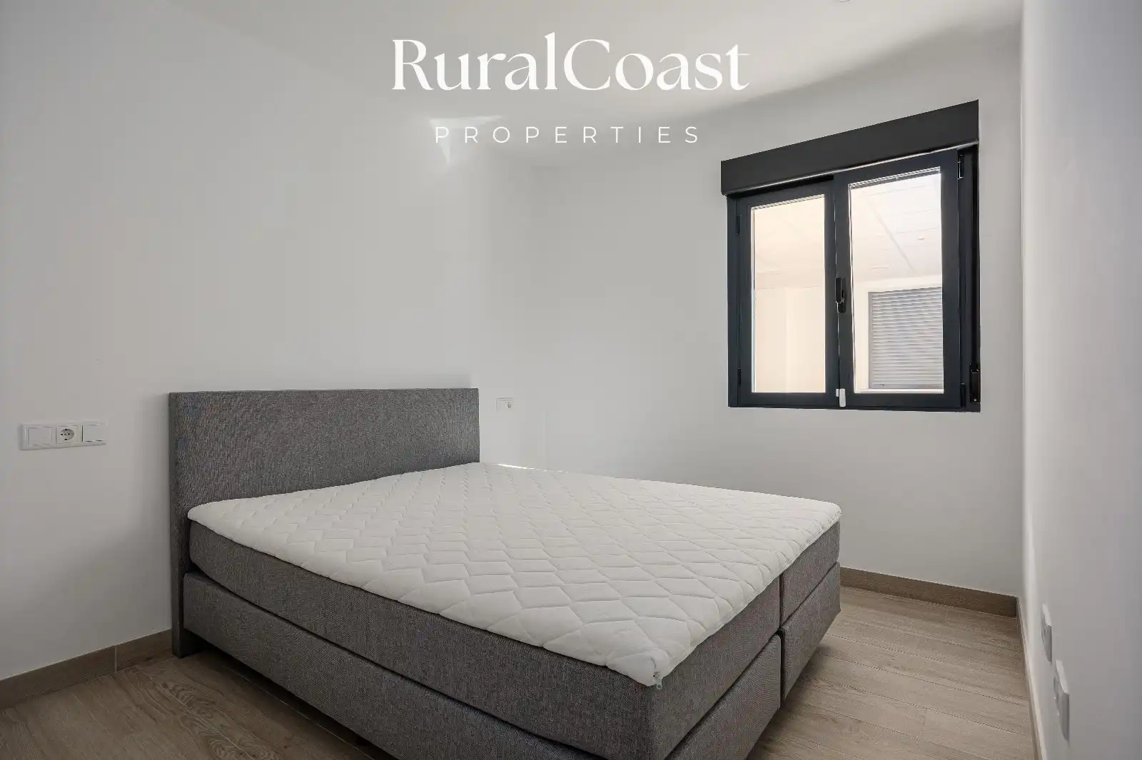 Piso en venta en Algeps, Valle del Sol