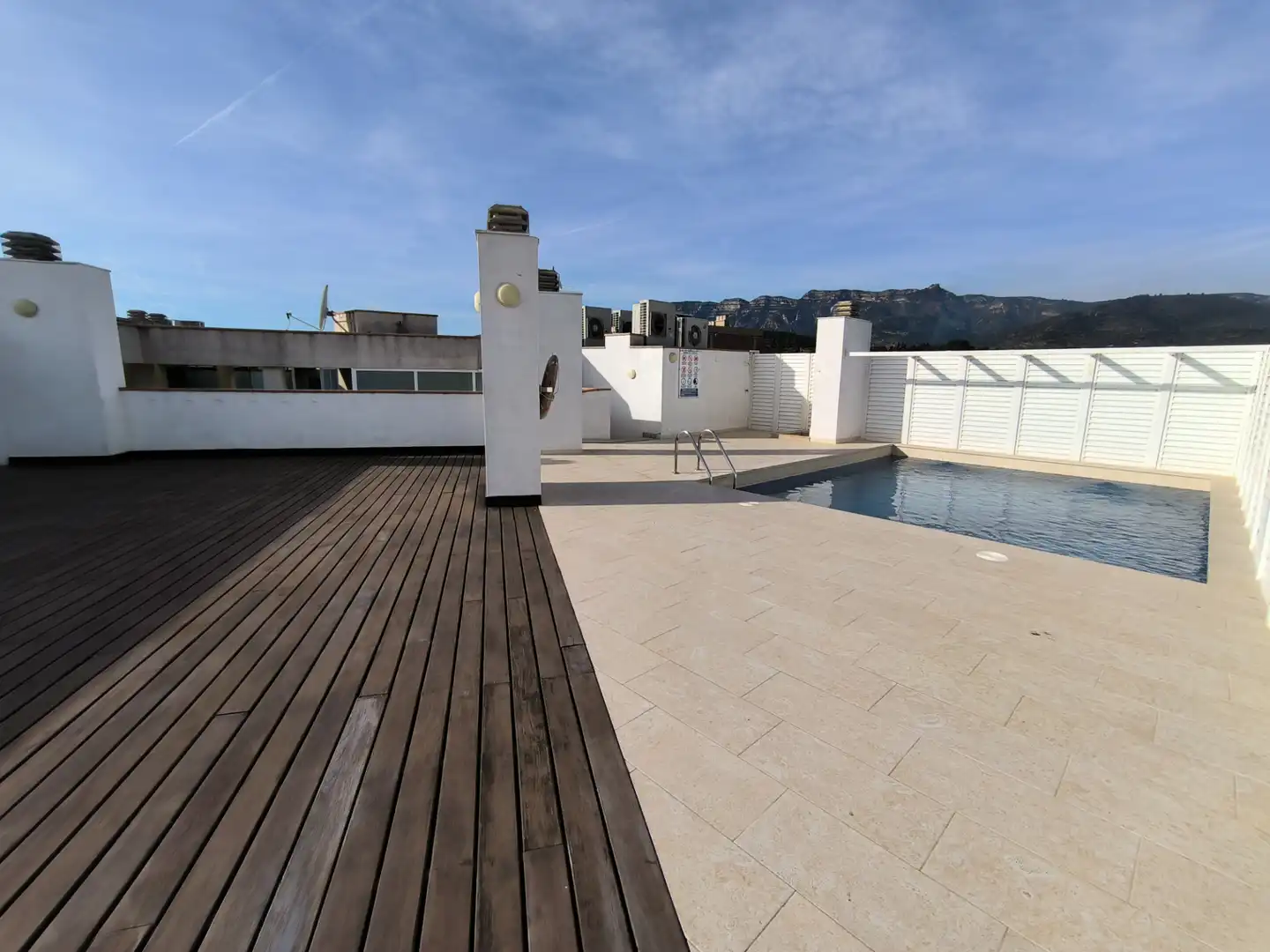 Schwimmbecken von Wohnung zum Verkauf in La Ràpita mit Klimaanlage, Terrasse und Möbliert