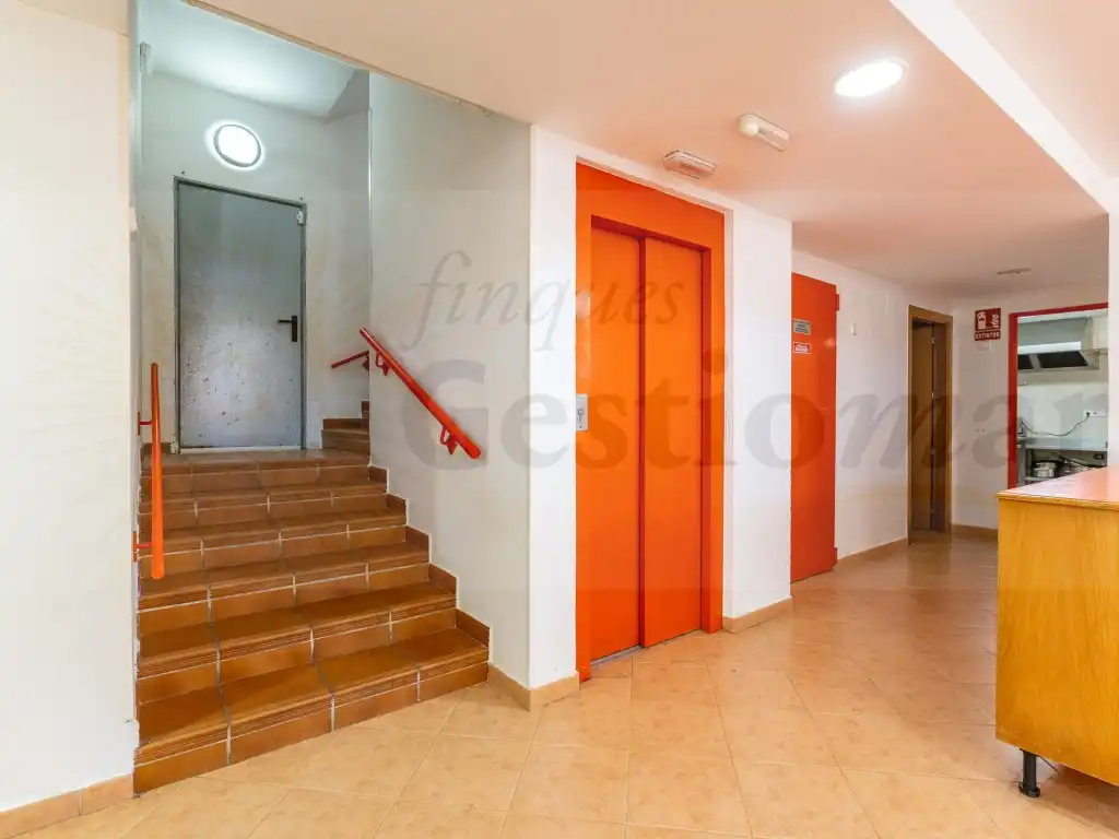 Commercial properties for sale in Cambrils