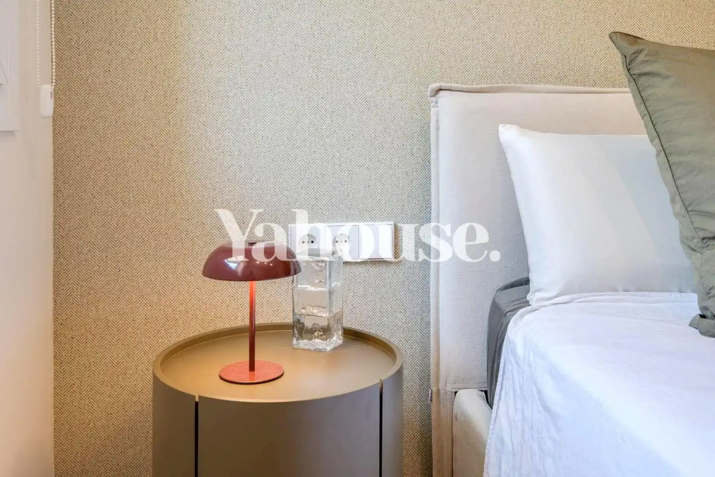 Dormitori de Pis en venda en Barcelona amb Aire condicionat, Parquet i Terrassa