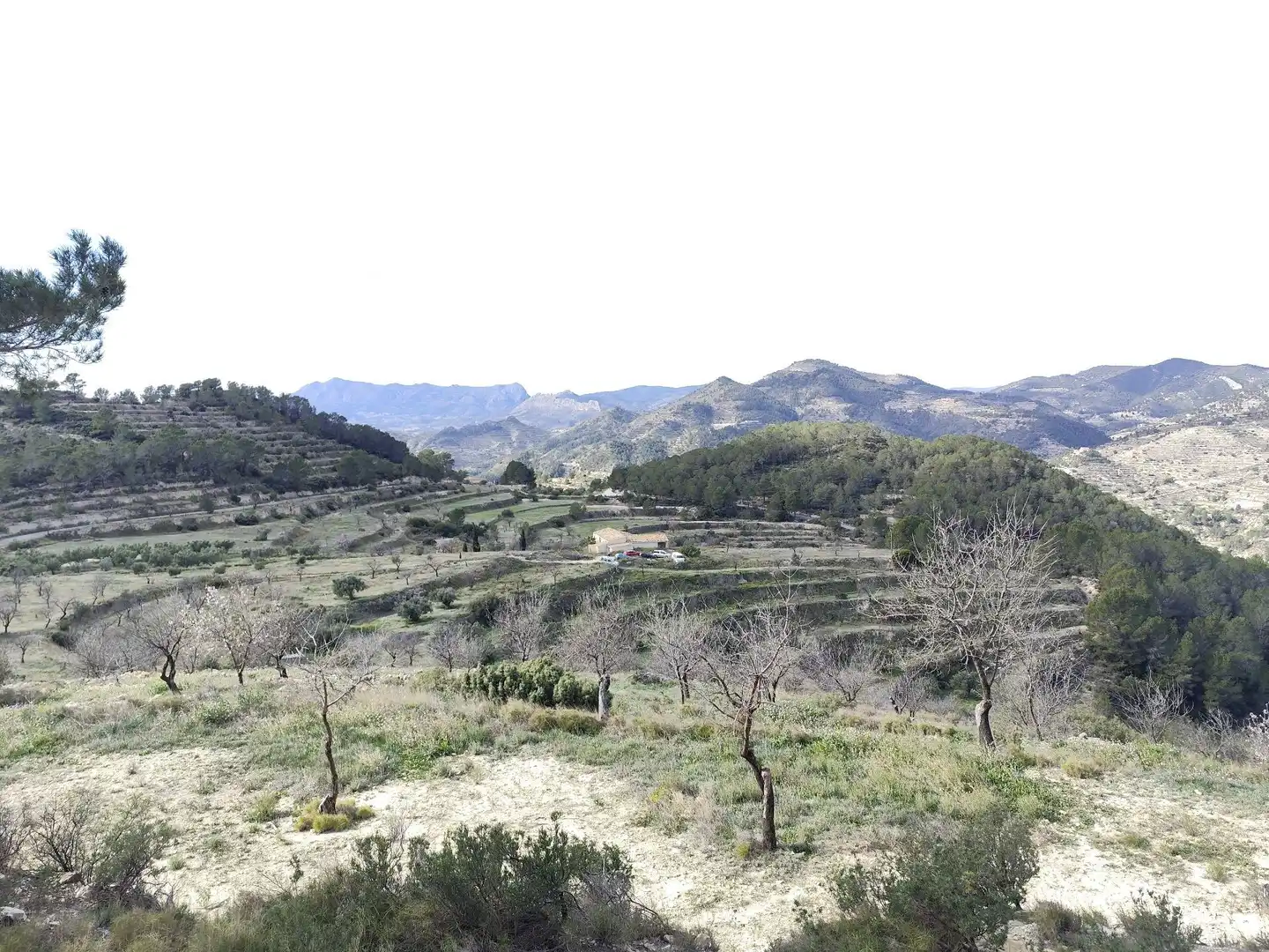 Country house with garden for sale in Sella