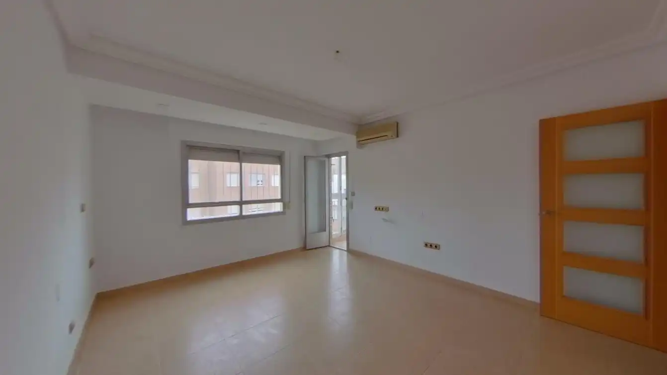 Habitación de Piso en venta en Murcia con Aire acondicionado