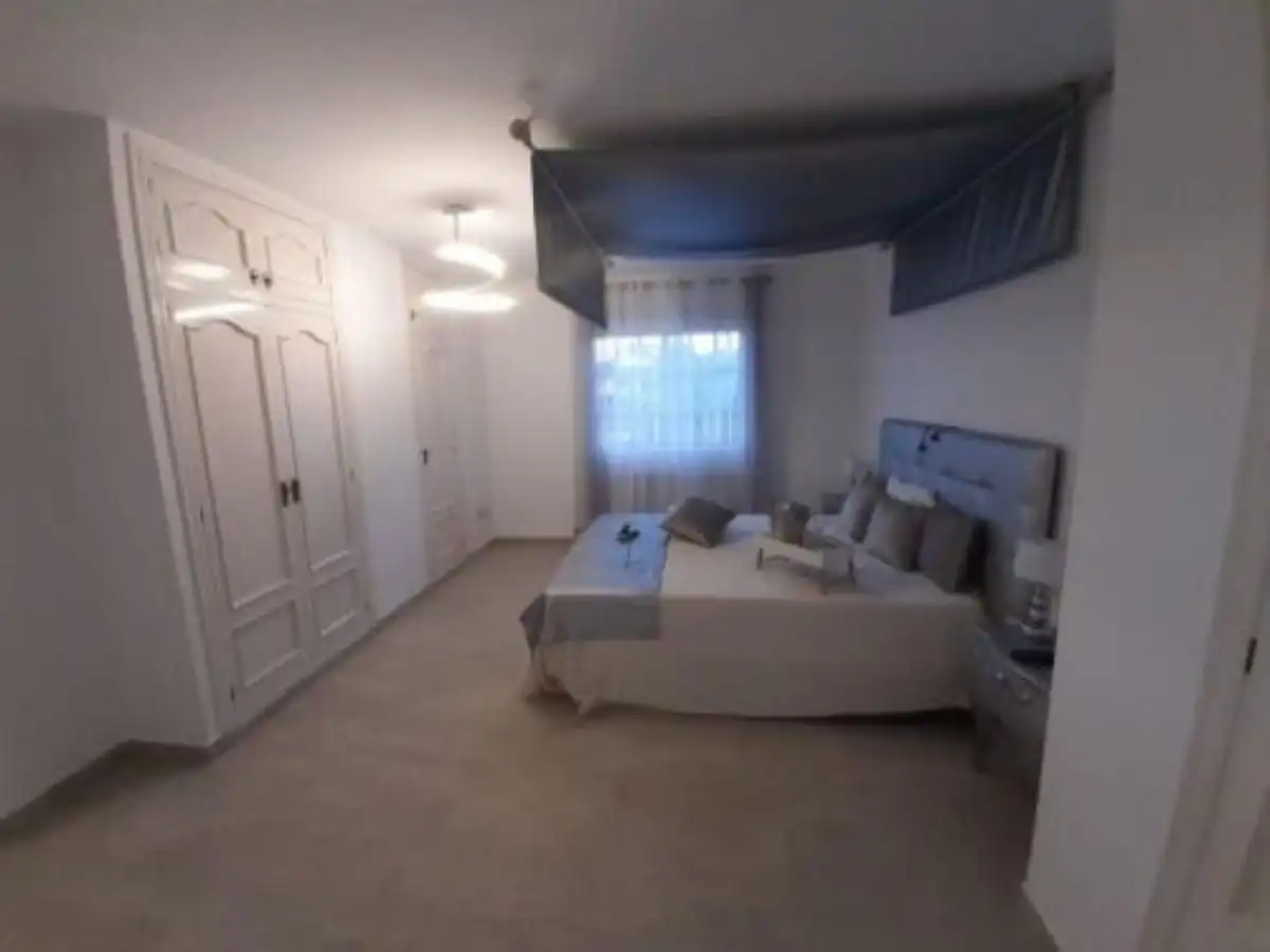 Dormitori de Casa o xalet de lloguer en L'Eliana amb Aire condicionat, Jardí privat i Terrassa