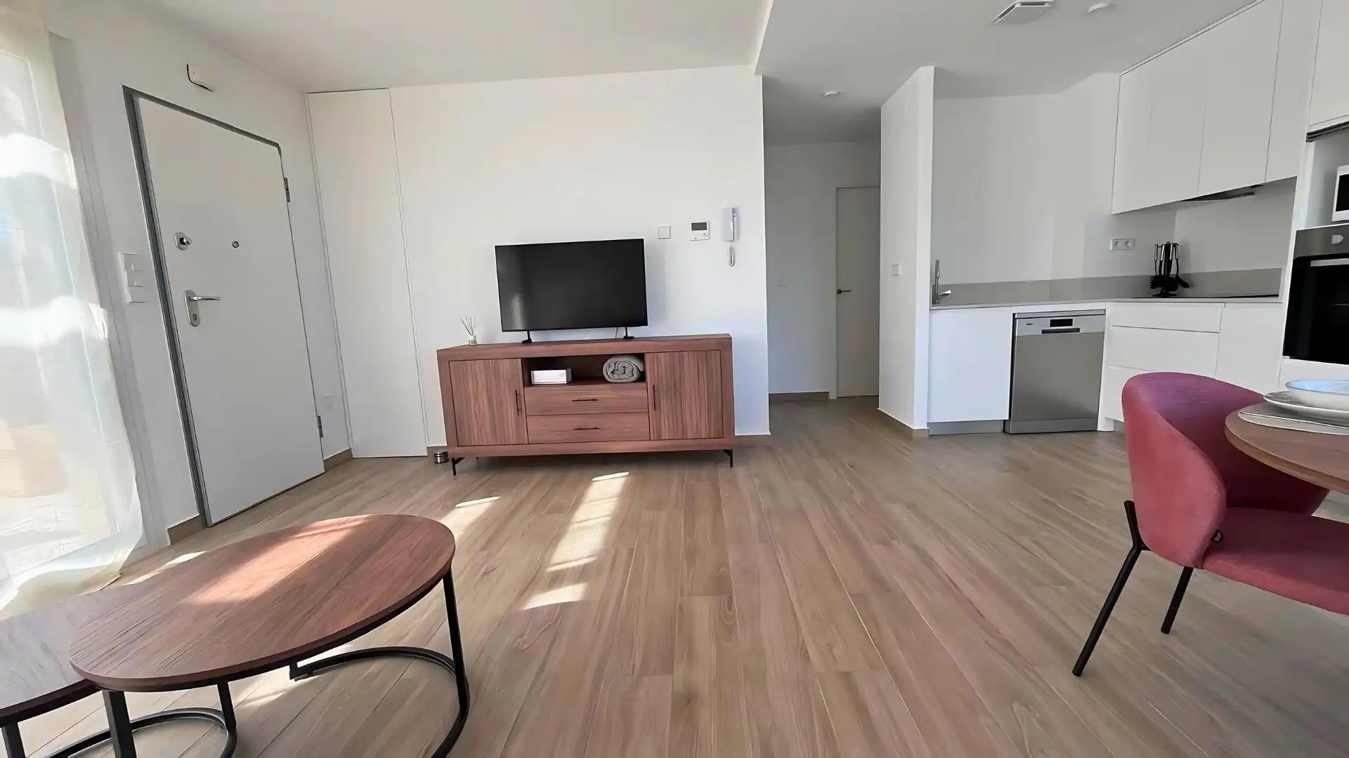 Wohnzimmer von Einfamilien-Reihenhaus zum Verkauf in Madrid mit Schwimmbad