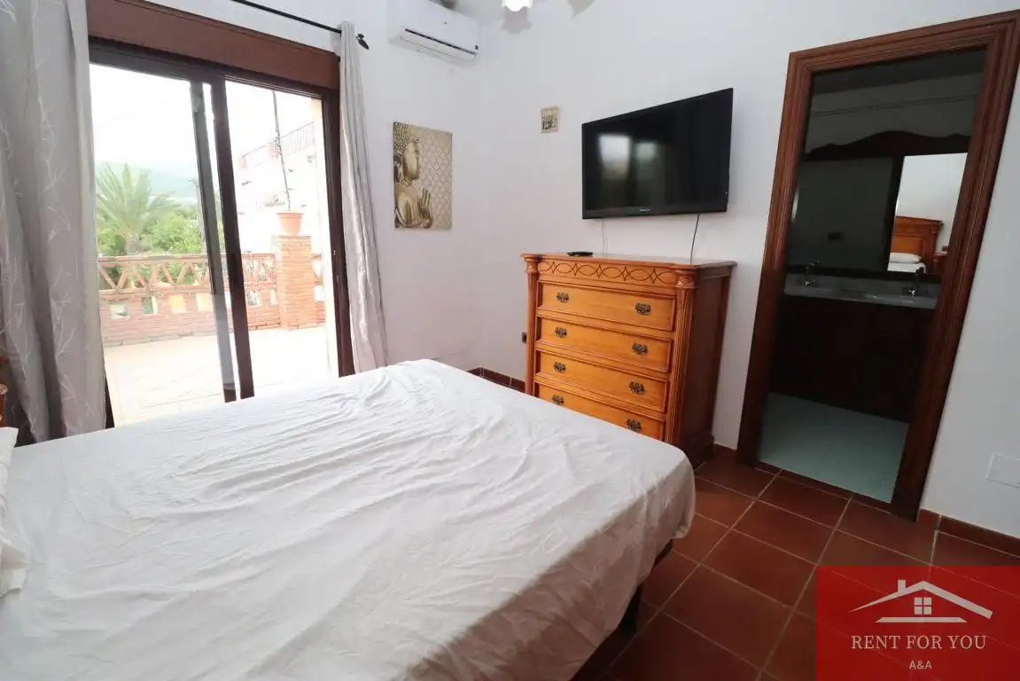 Schlafzimmer von Haus oder Chalet zur Miete in Coín mit Klimaanlage, Terrasse und Möbliert
