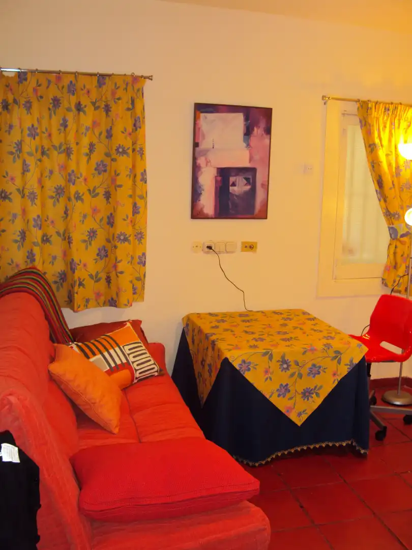 Estudio de alquiler en Calle Capuchinas, 8, Centro - Sagrario