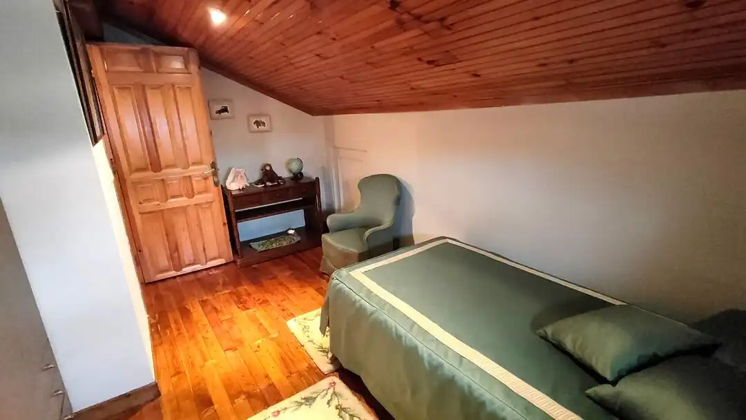 Dormitori de Casa o xalet en venda en Los Tojos  amb Calefacció i Moblat