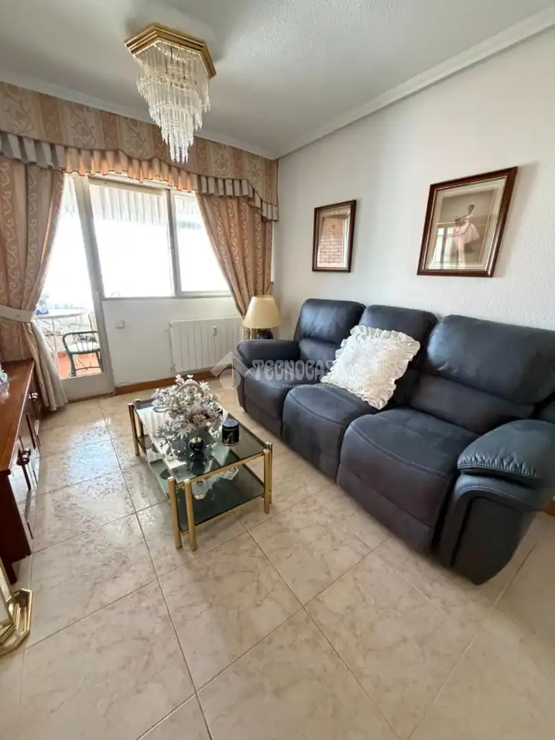 Living room of Flat for sale in Fuenlabrada  with Air Conditioner, Heating and Terrace