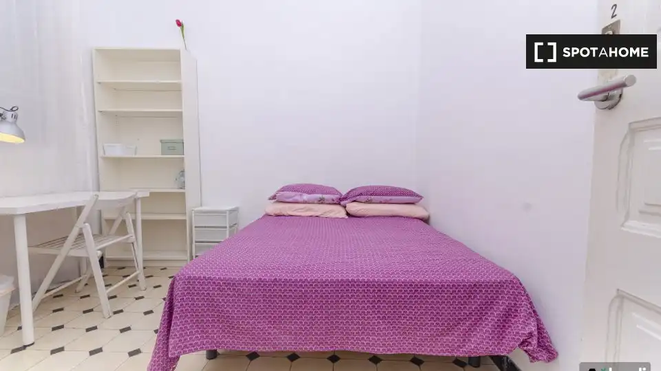 Habitació a La Nova Esquerra de l'Eixample