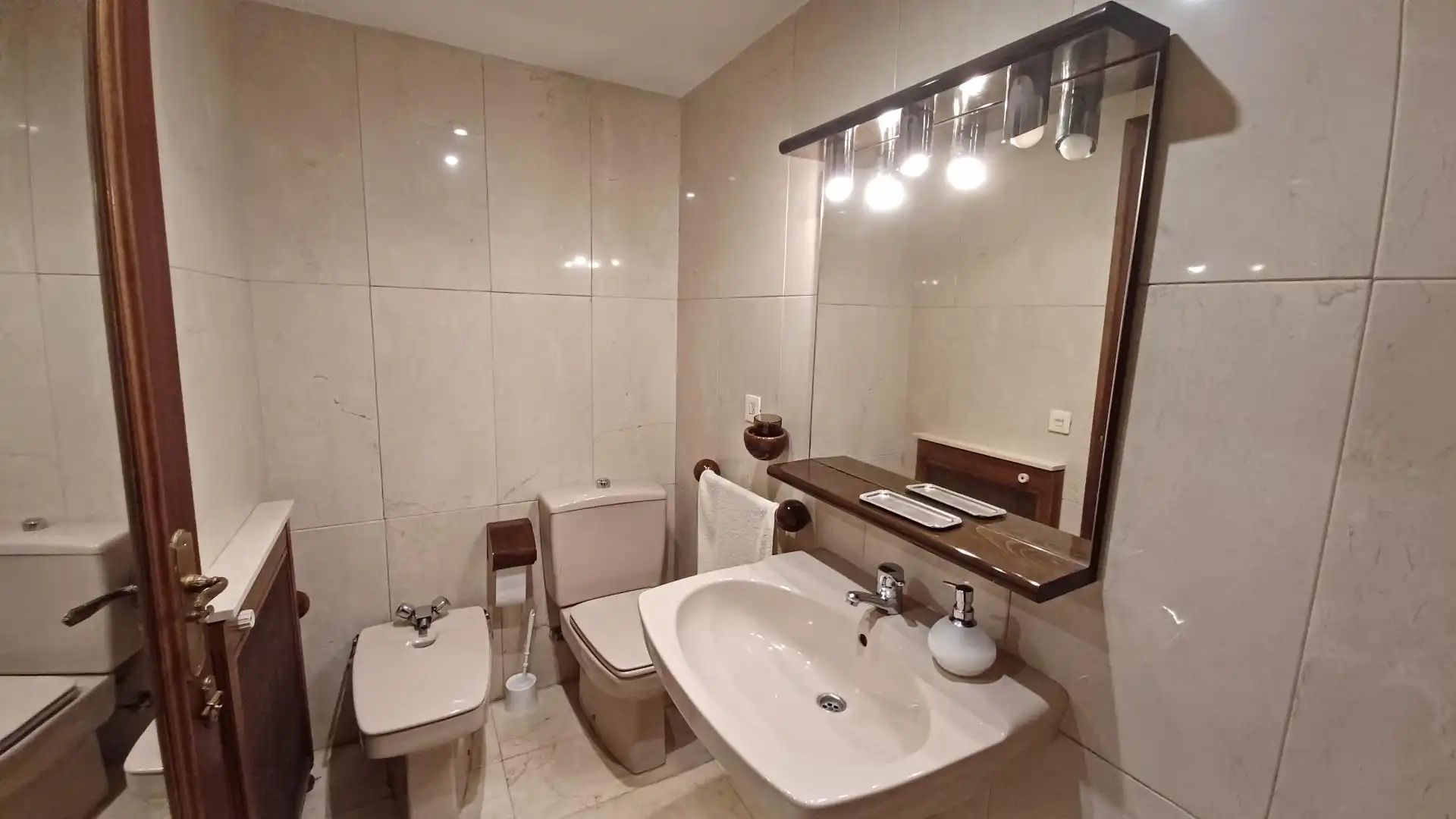 Baño de Piso en venta en Valencia con Aire acondicionado, Calefacción y Trastero