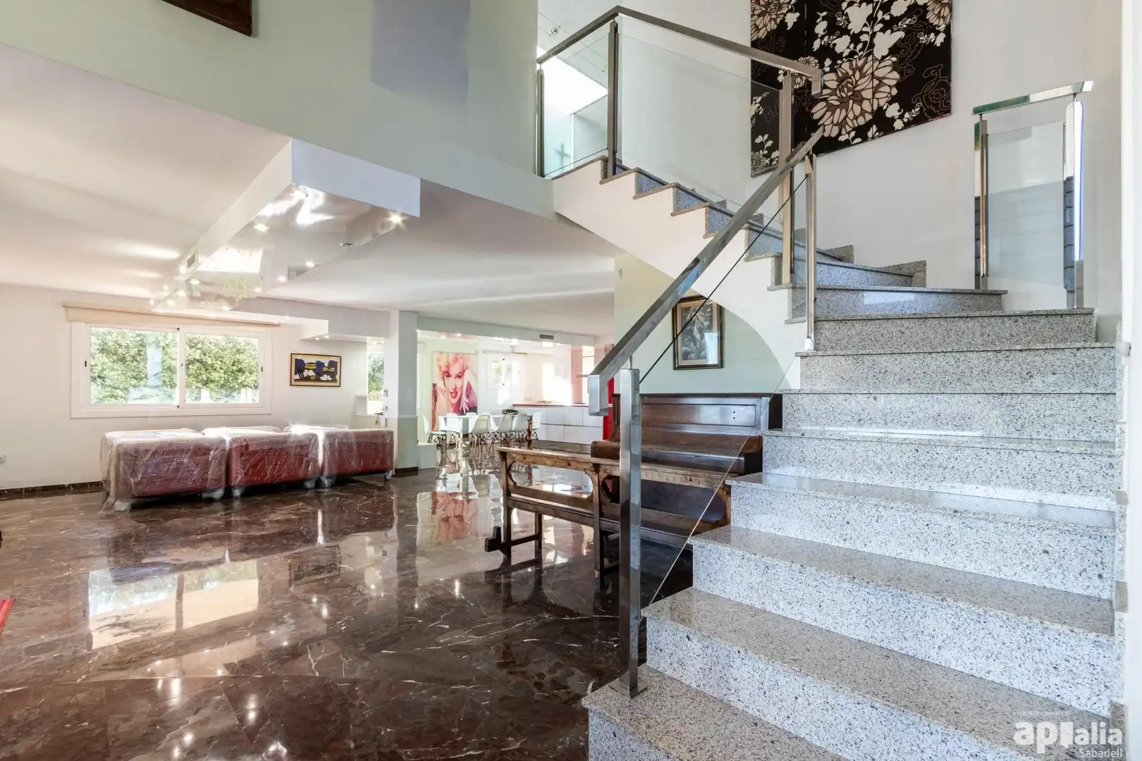 Detached house with terrace for sale in Avenida de Catalunya 36, imagen 6