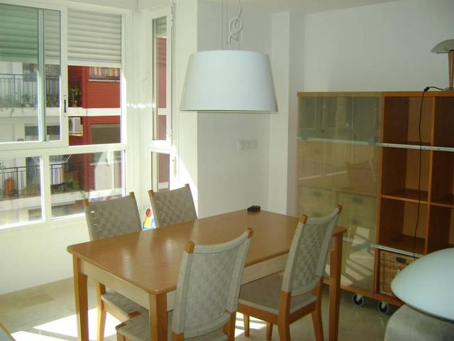 Piso en Alquiler en Carrer del Doctor Ferran en Mestalla