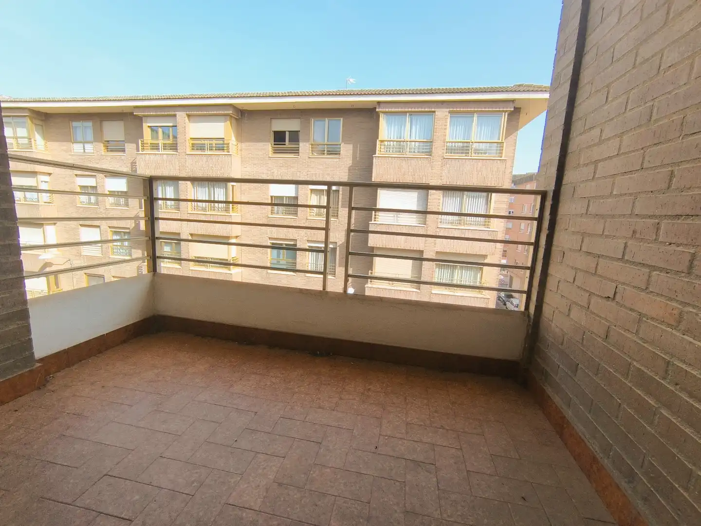 Terrassa de Pis en venda en Palencia amb Calefacció, Terrassa i Forn