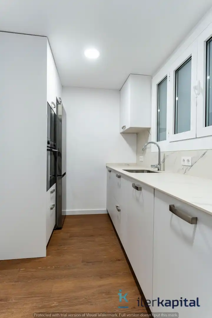 Cuina de Pis en venda en Lleida amb Aire condicionat, Calefacció i Terrassa