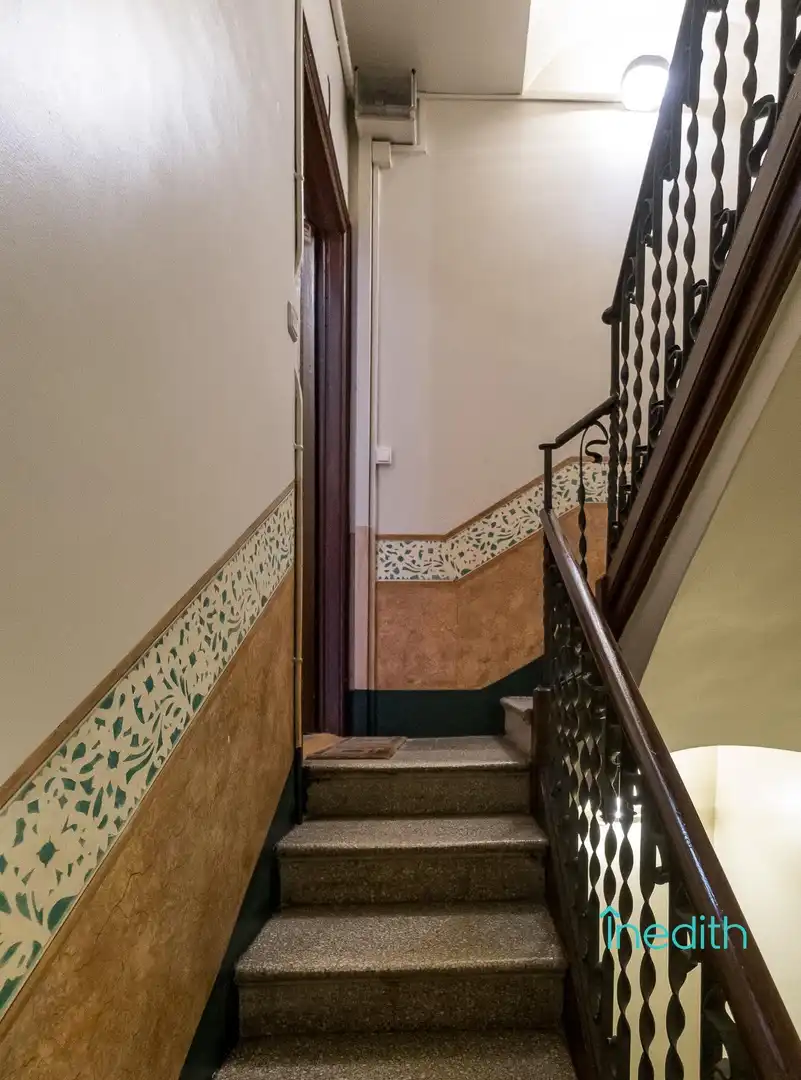 Flat for sale in Barcelona  with Air Conditioner, Terrace and Furnished