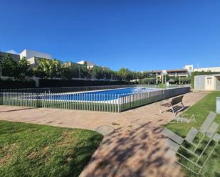 Piscina de Apartament de lloguer en San Jorge / Sant Jordi amb Aire condicionat, Calefacció i Jardí privat