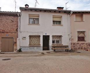 Exterior view of House or chalet for sale in La Revilla y Ahedo   with Storage room