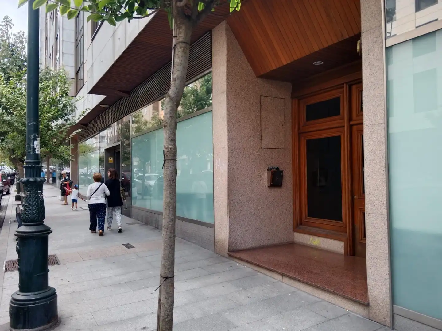 Vista exterior de Garaje de alquiler en Vigo 