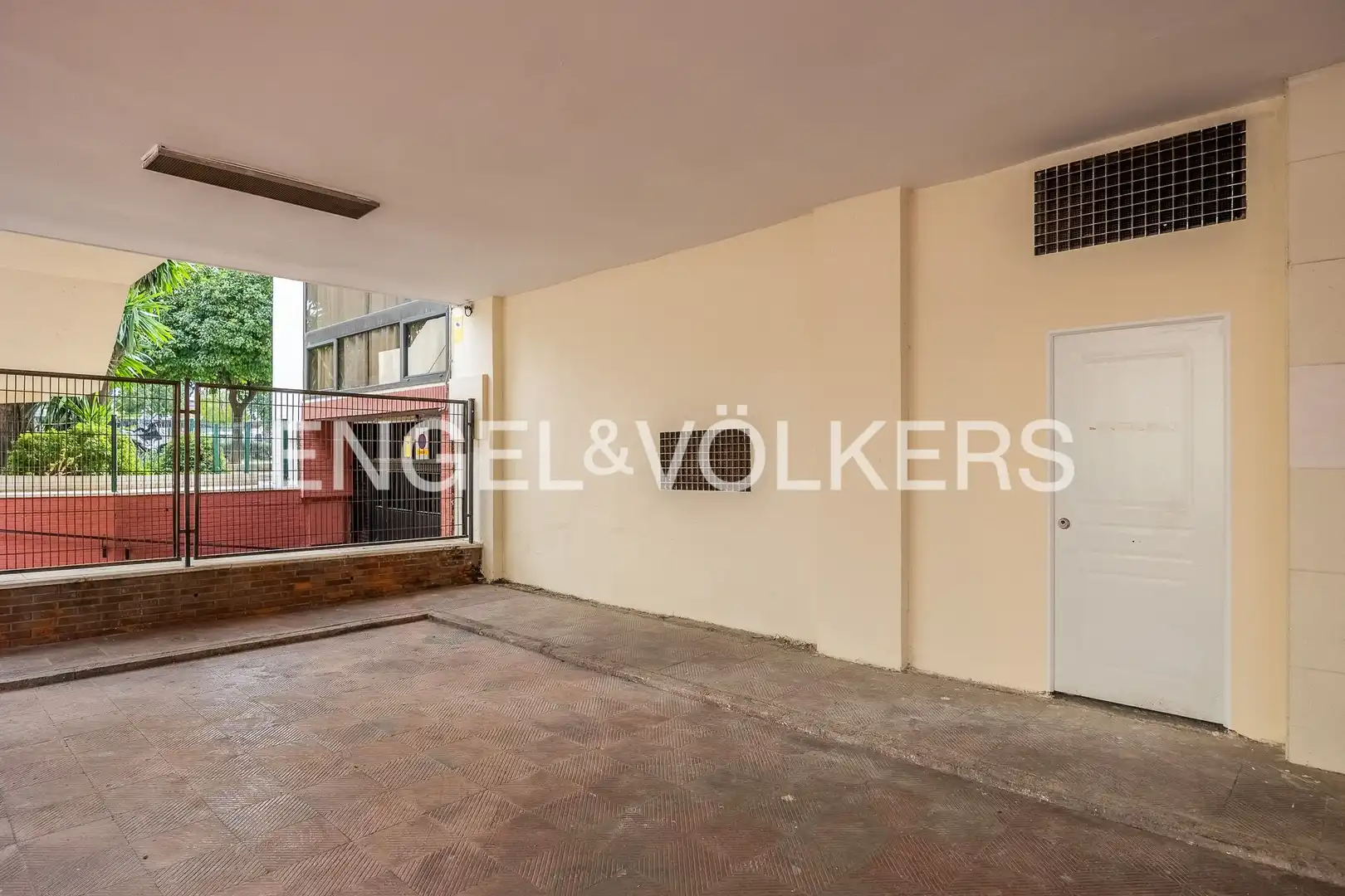 Piso en venta en Sevilla con Aire acondicionado y Calefacción