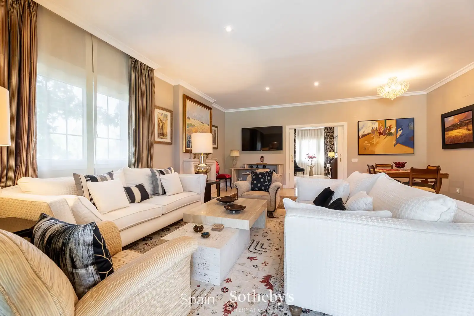 House with pool for sale in Calle de Ordiales, imagen 5