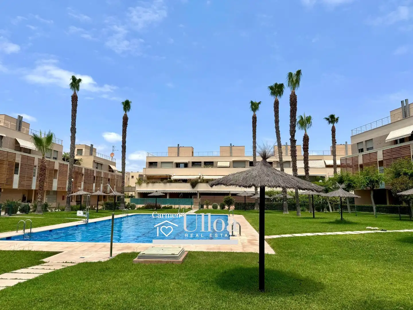 Piscina de Piso en venta en Alicante / Alacant con Aire acondicionado, Terraza y Trastero