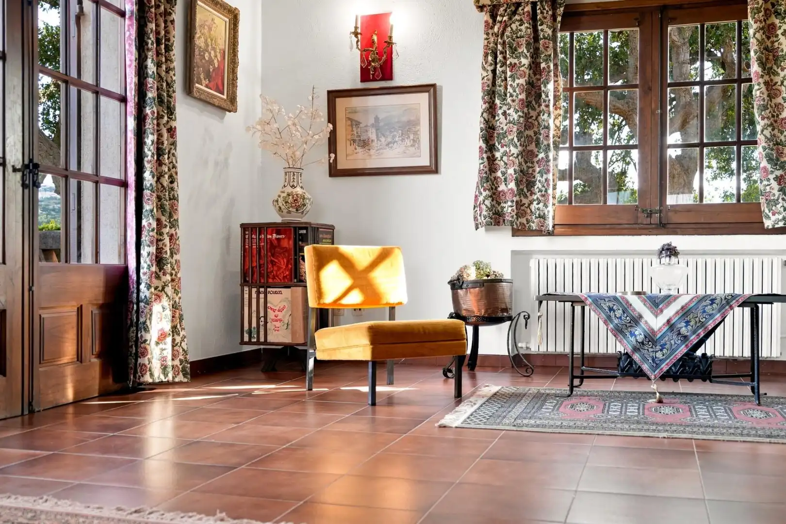 Living room of Houses for sale in Darnius  with Private garden, Storage room and Balcony